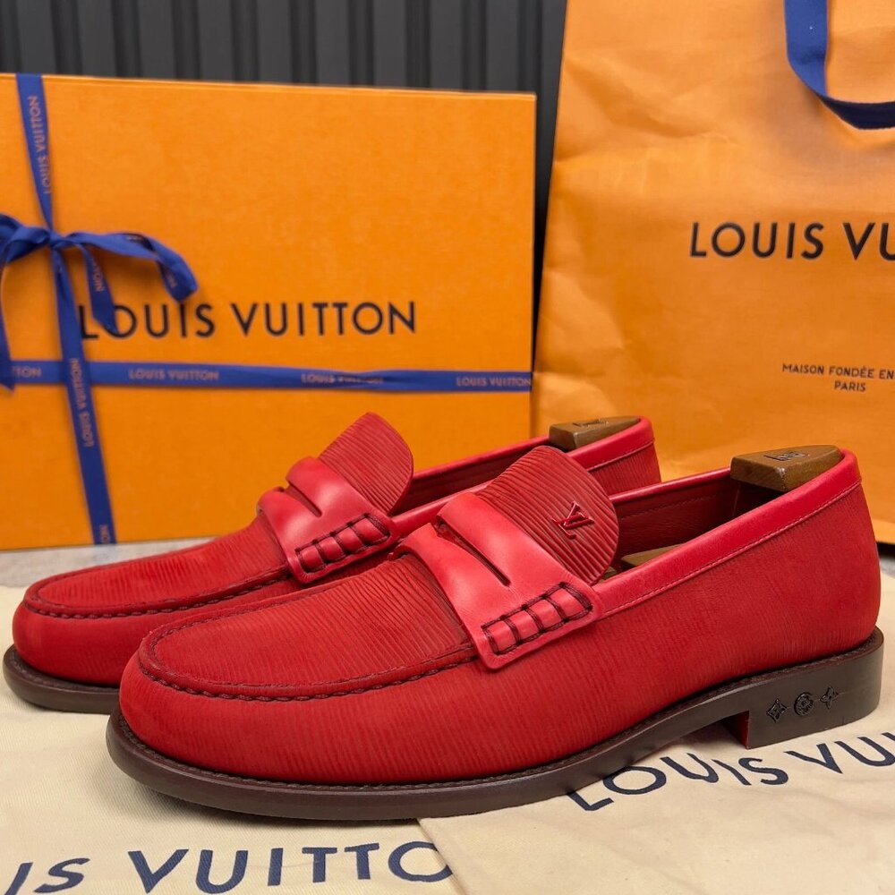 NEW RRP $1100 Louis Vuitton Louis Loafer Red Epi Nubuck 7.5 LV or 8.5 US 41.5 EU